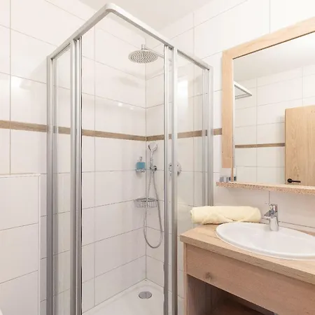 Appartement Krippenstein Mit Indoorpool Und Sauna Bad Goisern Exterior photo