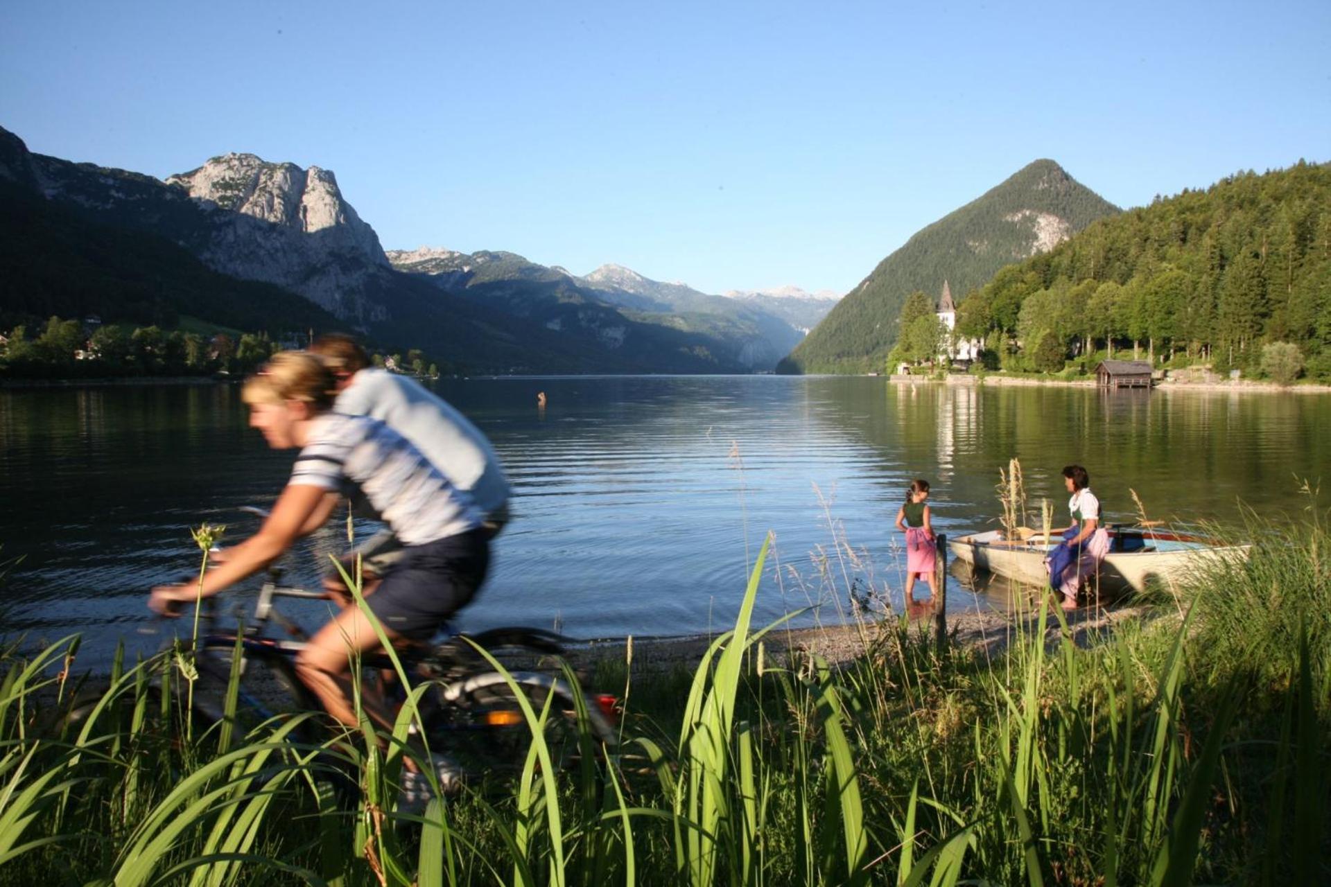 Apartment Krippenstein Mit Indoorpool Und Sauna Bad Goisern am Hallstättersee